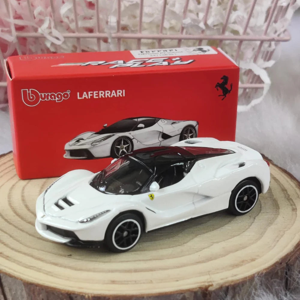 Bburago Ferrari LaFerrari β 1:64 Diecast Model