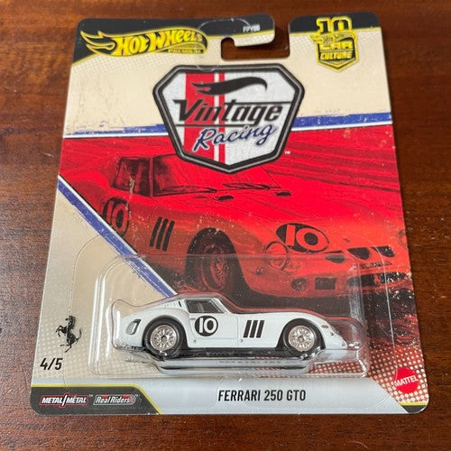 hot-wheels-vintage-racing-ferrari-250-gto