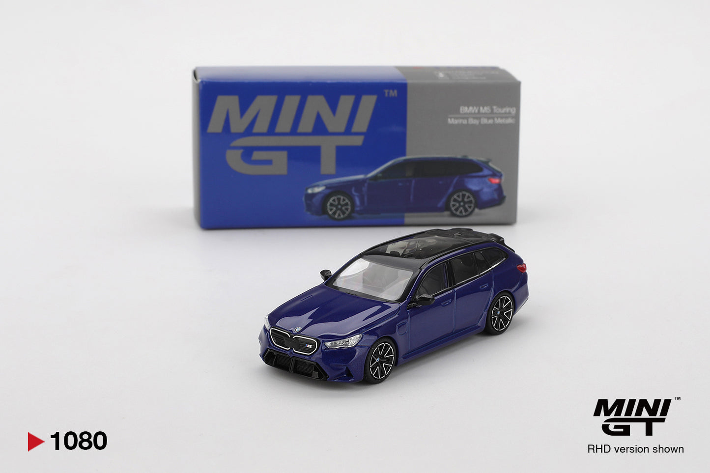 MINI GT #1080 BMW M5 Touring G99 Marina Bay Blue Metallic  1:64 Diecast