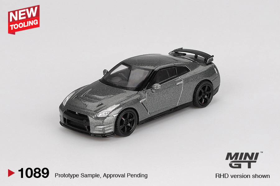 MINI GT #1089 Nissan GT-R 2013 Dark Metal Gray NISMO R35 CRS – 1:64 Diecast