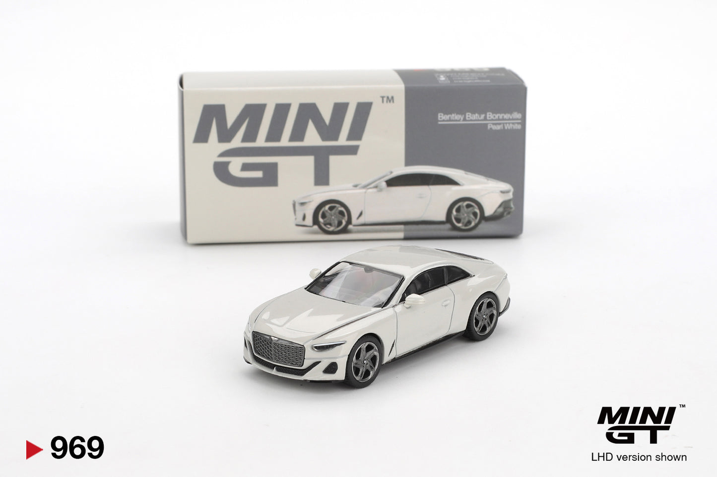 MINI GT #969 Bentley Batur Bonneville Pearl – 1:64 Diecast